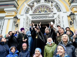Праздник Благовещения в Вознесенском кафедральном соборе города Алма-Аты