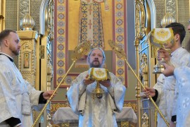 В Неделю по Рождестве Христовом епископ Каскеленский Геннадий совершил Божественную Литургию
