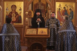 Епископ Амфилохий совершил Литургию Преждеосвященных Даров в Троицком храме Усть-Каменогорска