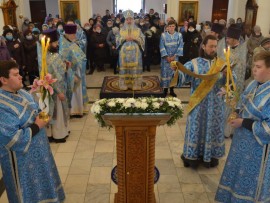 «Днесь спасения нашего главизна…». Престольный праздник в градопавлодарском Благовещенском кафедральном соборе