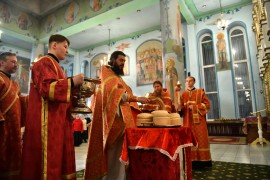 Пасха. Светлое Христово Воскресение в главном храме Костанайской епархии