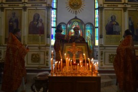 В день Радоницы в Благовещенском кафедральном соборе совершили Литургию и пасхальное поминовение усопших