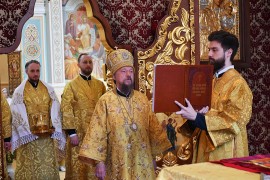 Служение викария Астанайской епархии в неделю Всех Святых