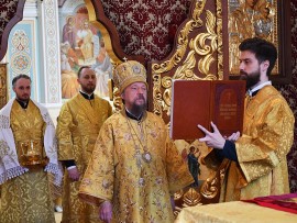 Служение викария Астанайской епархии в неделю Всех Святых