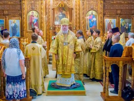 Собор всех святых Церкви Русской