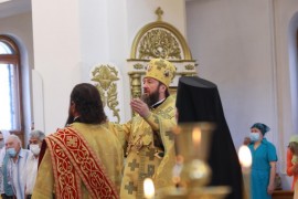 В день памяти преподобного Сергия Радонежского епископ Амфилохий возглавил Божественную Литургию в Андреевском кафедральном соборе