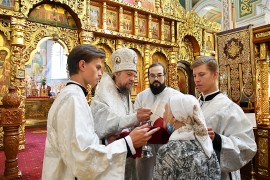 Служение викария Астанайской епархии в храме Южной столицы в неделю 9-ю по Пятидесятнице