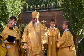 Архиерейская Литургия в праздник святого Александра Невского