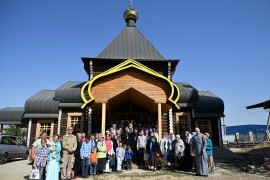 В праздник Рождества Божией Матери епископ Каскеленский Геннадий возглавил престольные торжества в Богородице-Рождественском храме поселка Акжар