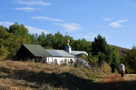 Служение епископа Каскеленского Геннадия в день престольного праздника Спасо-Силуановой мужской пустыни