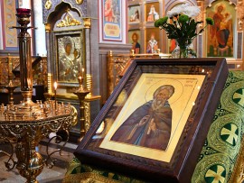 Епископ Каскеленский Геннадий совершил Божественную Литургию в день памяти преподобного Сергия Радонежского