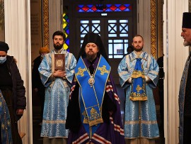 Праздник Сретения Господа Бога и Спаса нашего Иисуса Христа молитвенно встретили в главном храме Алматы