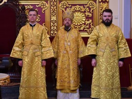 Епископ Каскеленский Геннадий возглавил служение Литургии в Вознесенском кафедральном соборе Алма-Аты