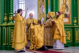 Неделя сыропустная, воспоминание Адамова изгнания; прощеное воскресенье