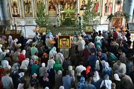 Божественная литургия и Великая вечерня в праздник Святой Троицы, Пятидесятницы в главном храме Епархии