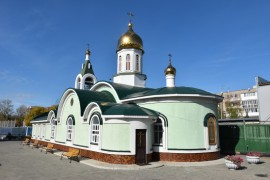 Архиерейская Литургия в день Собора Всех Святых в земле Русской просиявших