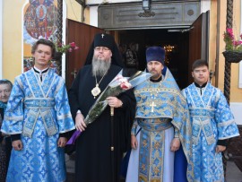 Архиерейская Литургия в храме Всех Святых