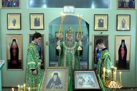 Архиерейская Литургия в праздник прп. Амвросия Оптинского в с. Токуши