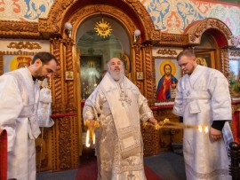 В Димитриевскую родительскую субботу архиепископ Варнава сослужил за Литургией и панихидой митрополиту Орловскому и Болховскому Тихону