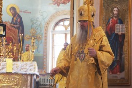 Воскресная Литургия Архиерейским чином в Неделю 4-ю по Пятидесятнице