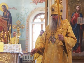 Воскресная Литургия Архиерейским чином в Неделю 4-ю по Пятидесятнице