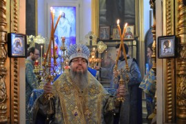 Архиерейская Литургия в Неделю о Мытаре и фарисее