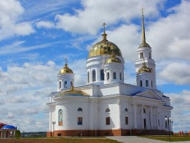 В Неделю 4-ю по Пасхе Высокопреосвященнейший архиепископ Серапион совершил Литургию в кафедральном соборе Воскресения Христова г. Кокшетау