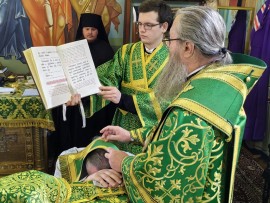 ЕПИСКОП ЧИМКЕНТСКИЙ И ТУРКЕСТАНСКИЙ ХРИСАНФ СОВЕРШИЛ ИЕРЕЙСКУЮ ХИРОТОНИЮ