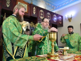 День Святого Духа в храме священномученика Мефодия Петропавловского