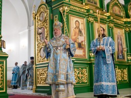 Божественная литургия в Троице-Севастиановском соборе в Неделю 10-ю по Пятидесятнице
