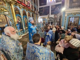 Неделя 10-я по Пятидесятнице.Попразднство Успения Пресвятой Богородицы. Мч. Андрея Стратилата, иконы Божией Матери