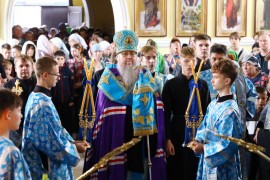 Архиерейская Литургия в кафедральном соборе Вознесения Господня