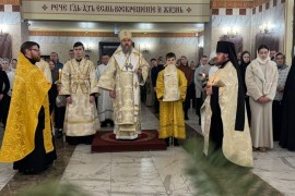 В праздник Рождества Христова Высокопреосвященнейший архиепископ Серапион совершил Торжественную Божественную литургию в кафедральном соборе Воскресения Христова г. Кокшетау