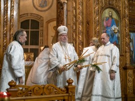 В Карагандинской епархии отметили Рождество Христово