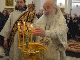 «Во Иoрдане крещающуся Тебе Господи, Троическое явися поклонение…». Богослужения в день великого праздника Крещения Господня