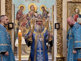 В праздник Сретения Господня епископ Чимкентский и Туркестанский Хрисанф совершил всенощное бдение и Литургию в главном храме епархии