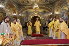 В день памяти трех святителей прошла Литургия с элементами греческого языка в храме Христа Спасителя Южной столицы