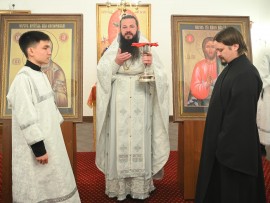 Ночная молодежная литургия домовом храме Духовно-культурного и административного центра им. епископа Тимона Русанова