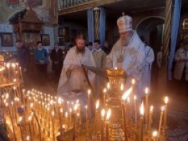 В мясопустную родительскую субботу епископ Игнатий совершил Божественную литургию на архиерейском подворье