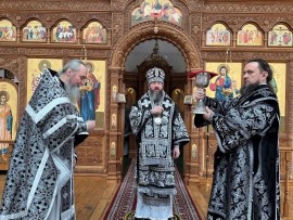 Первая Литургия Преждеосвященных Даров была совершена в Андреевском кафедральном соборе