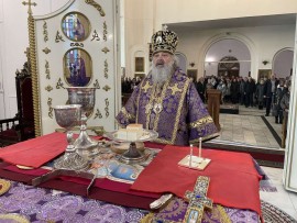 В Неделю вторую Великого поста архиепископ Варнава совершил Литургию святителя Василия Великого в Благовещенском кафедральном соборе Павлодара