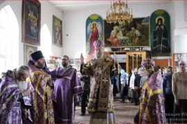 В предпразднство Благовещения Пресвятой Богородицы и Неделю преподобной Марии Египетской Епископ Вениамин совершил Литургию в храме Архистратига Михаила г. Кокшетау