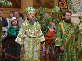 Служение епископа Геннадия в праздник Пресвятой Троицы