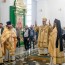 Божественная литургия в Троице-Севастиановском соборе города Караганды.