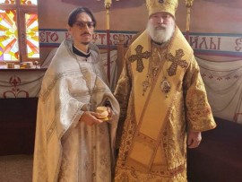 В Актобе молитвенно отметили престольный праздник Никольского собора и 25 лет со дня обретения мощей святителя Николая Алма-Атинского