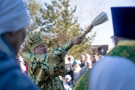 Божественная литургия в храме Преподобного Сергия Радонежского поселка Нура