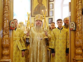 Архиерейская Литургия в Неделю 19-ю по Пятидесятнице