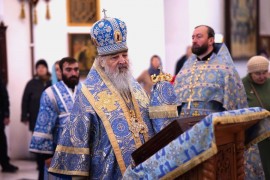 В день празднования Казанской иконы Пресвятой Богородицы архиепископ Варнава совершил Литургию в главном храме епархии