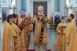 В воскресный день епископ Игнатий совершил Литургию в главном храме Актюбинска