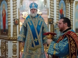 В праздник Введения во Храм Пресвятой Богородицы епископ Игнатий совершил Литургию в Никольском соборе Актобе
